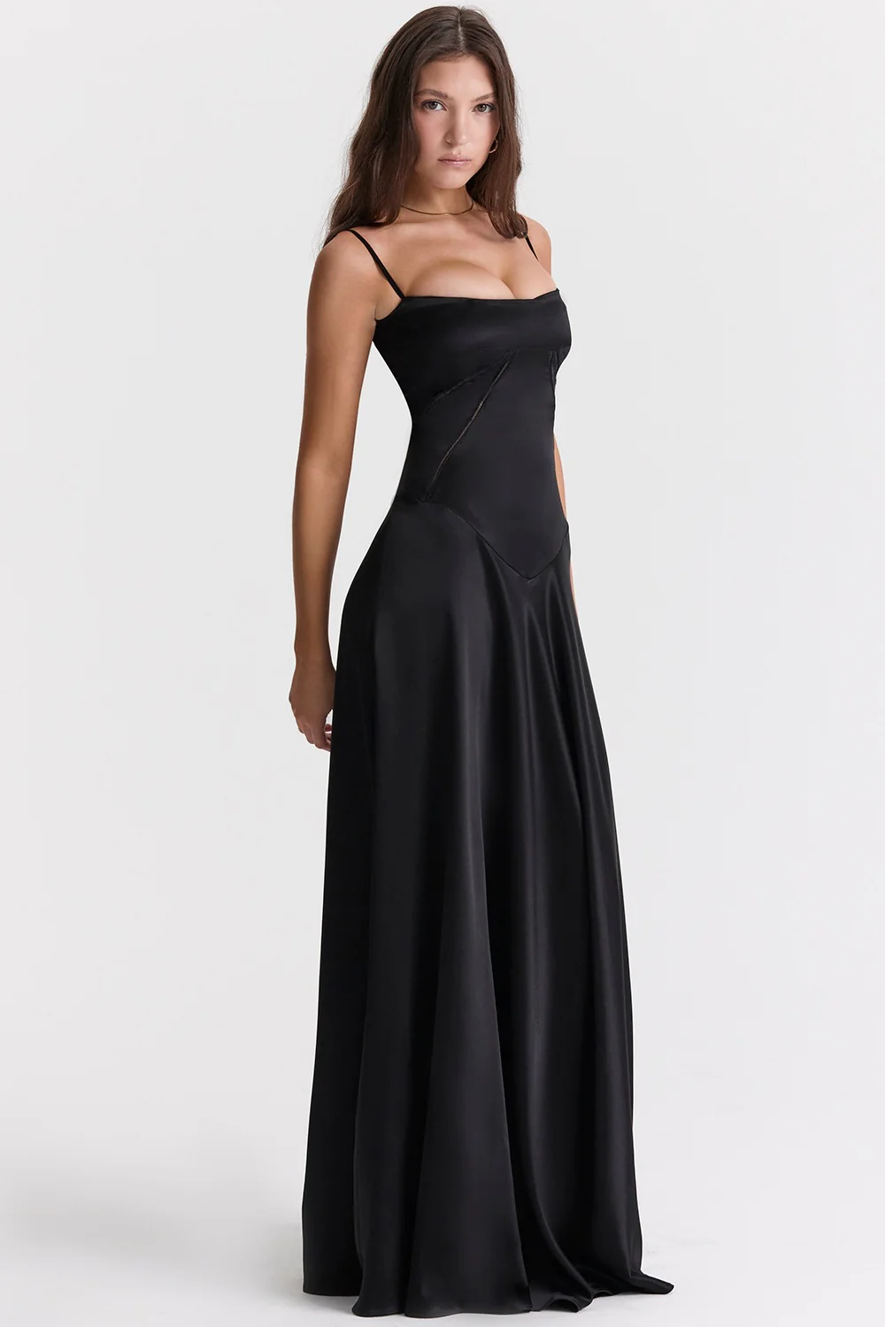 Damen Elegantes Maxikleid mit schmalen Spaghettiträgern und fließendem Satinfall R&B - Image 9