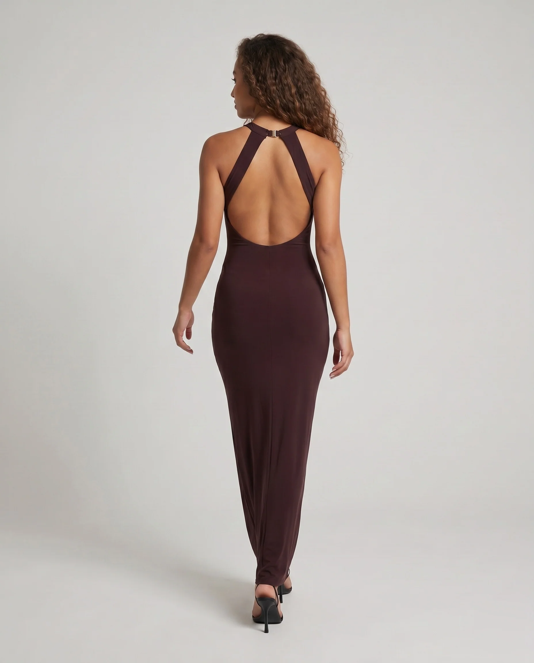 Damen Elegantes Maxikleid mit tiefem V-Ausschnitt und schmalem Schnitt R&B - Image 4