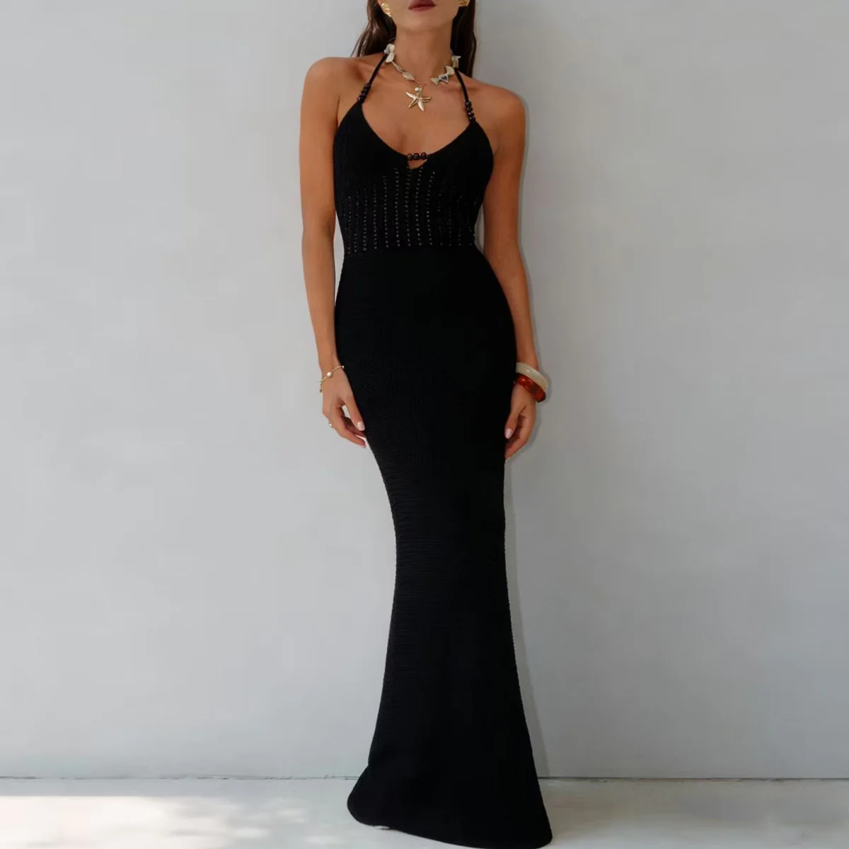 Damen Elegantes Maxikleid mit tiefem V-Ausschnitt und schmalem Schnitt R&B - Image 5
