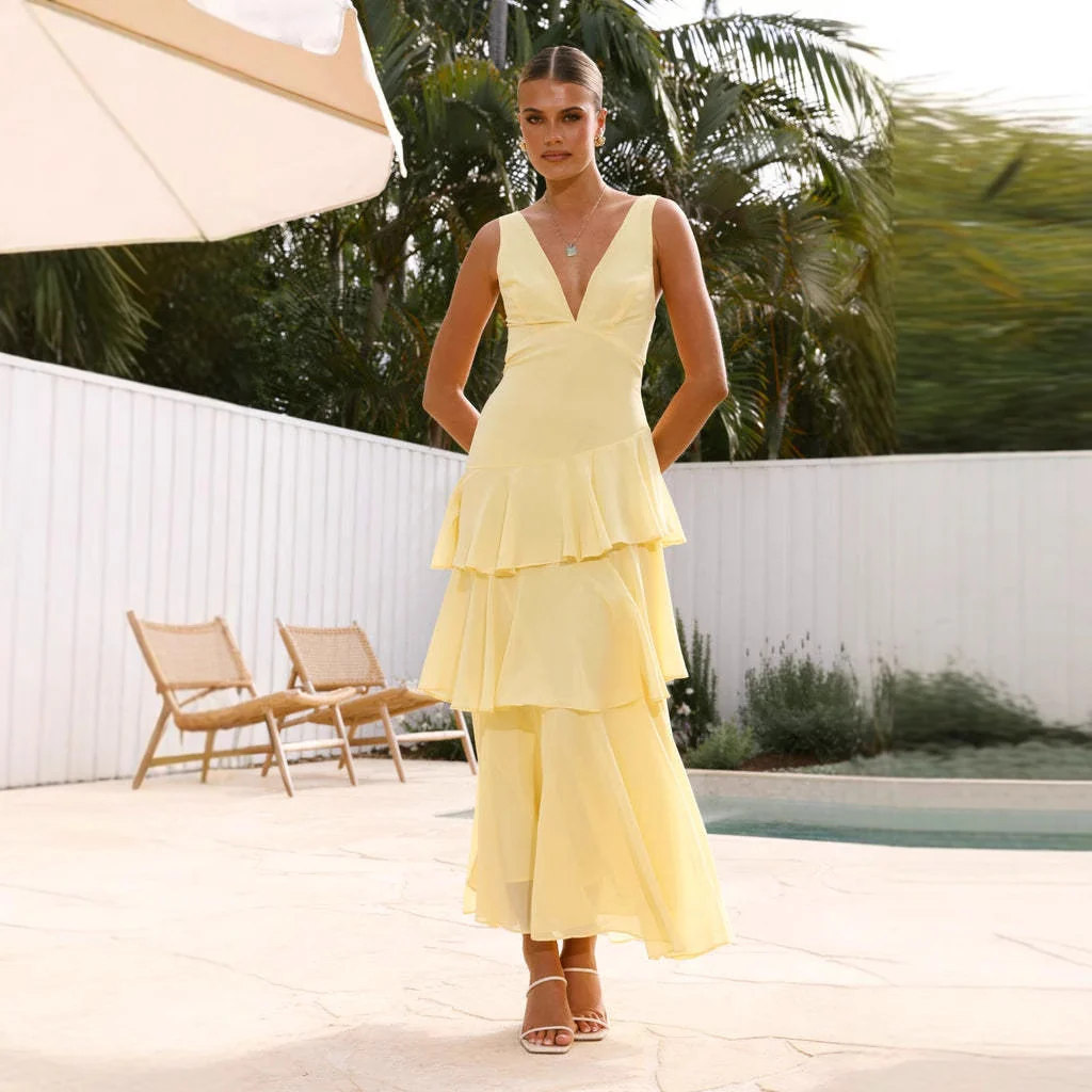 Damen Elegantes Maxikleid mit Volants und tiefem V-Ausschnitt R&B - Image 6