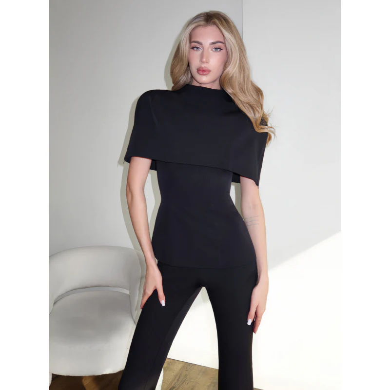 Damen Elegantes Oberteil mit asymmetrischem Kragen und figurbetontem Schnitt R&B - Image 5