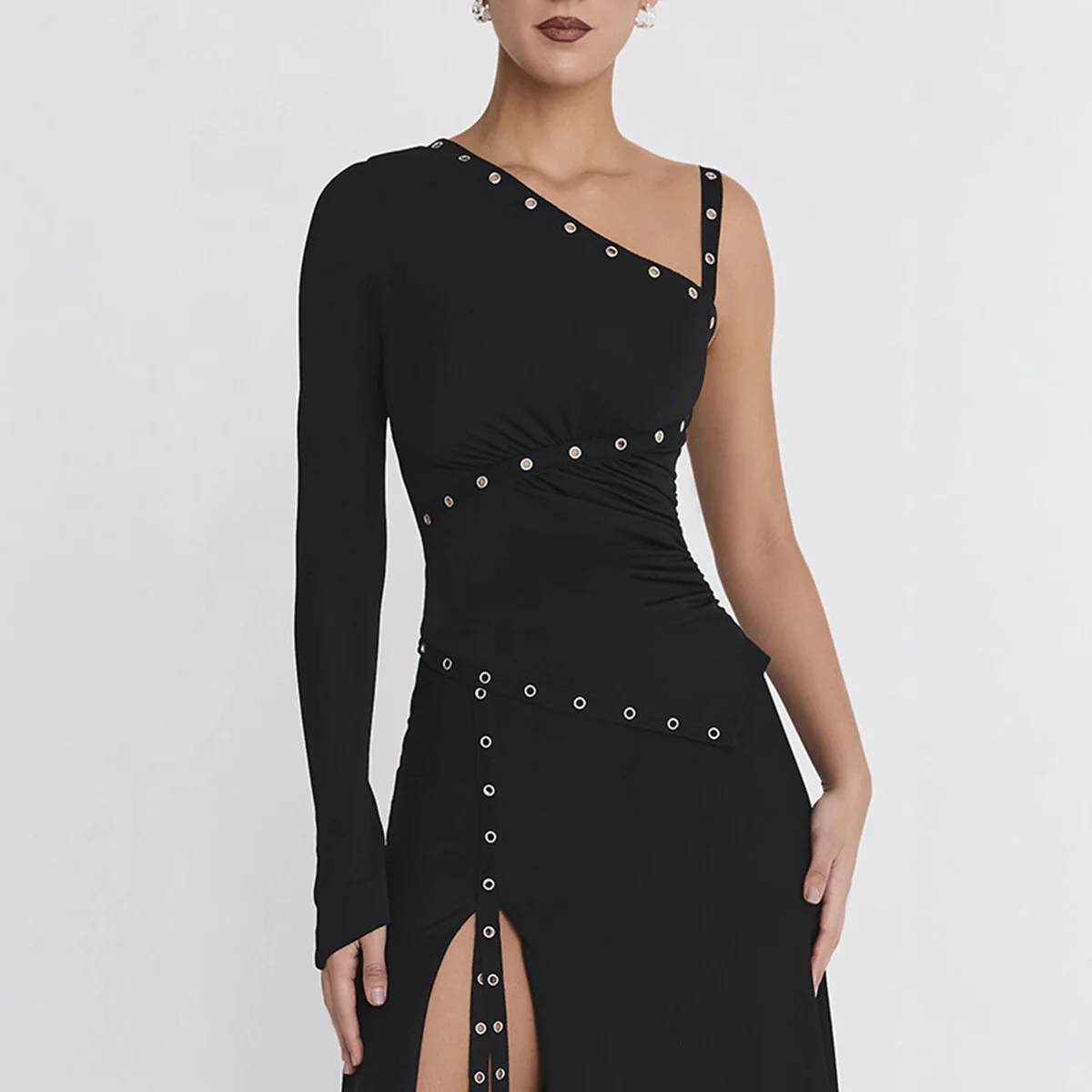 Damen Elegantes Oberteil mit asymmetrischem Schnitt und dekorativen Ösen R&B - Image 3