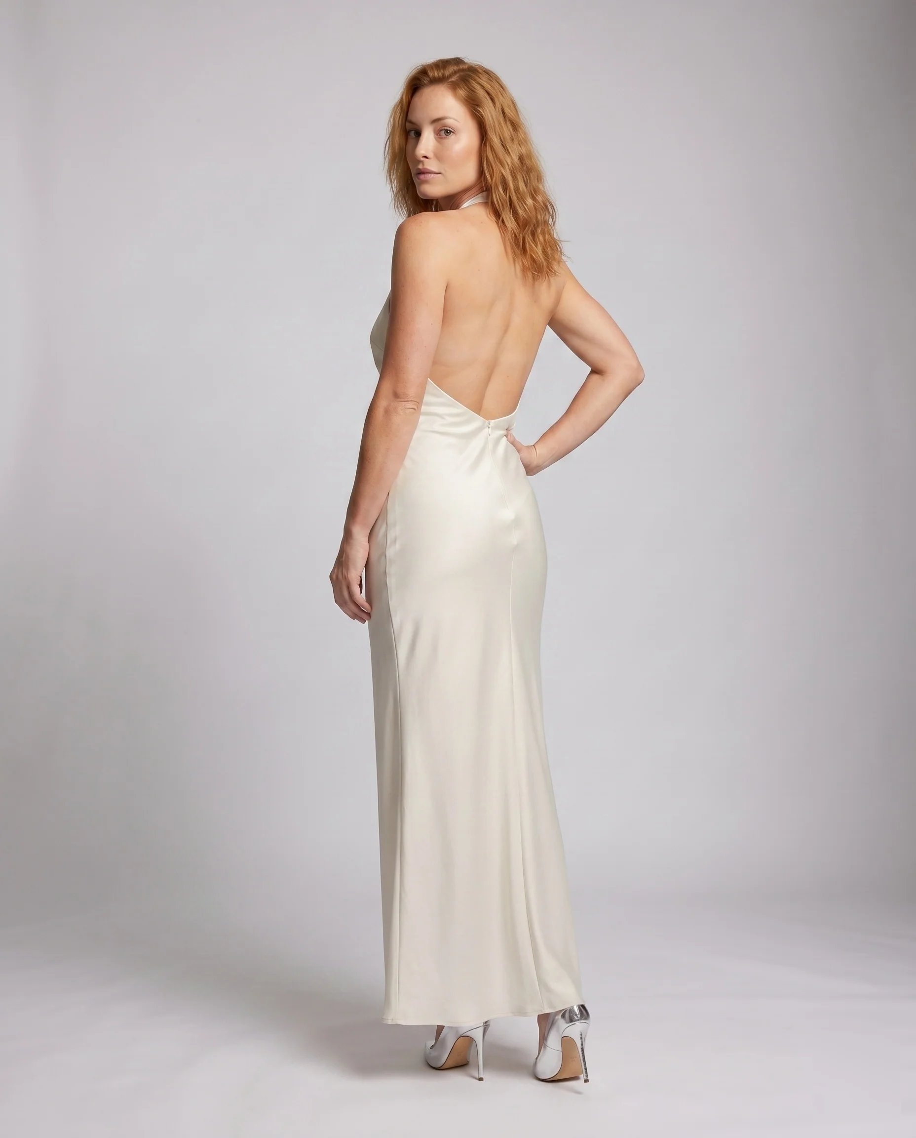 Damen elegantes Satin-Maxikleid mit schicker Rückenöffnung R&B - Image 3