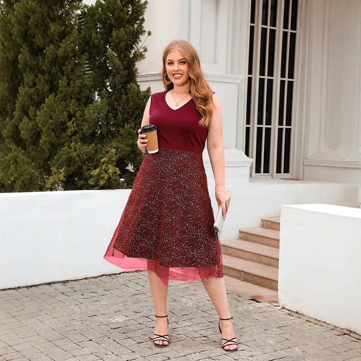 Damen Elegantes Skaterkleid mit modischem V-Ausschnitt und glitzerndem Tüll R&B - Image 2