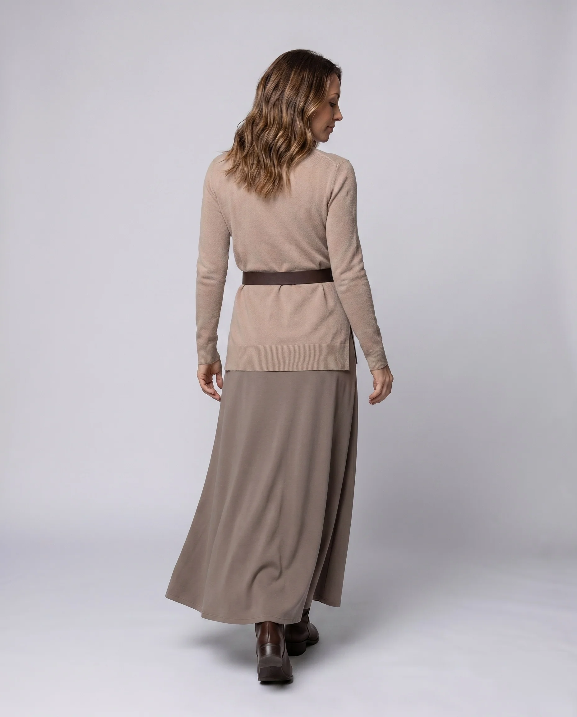 Damen elegantes und modisches Maxi-Kleid mit hohem Kragen und Gürtel R&B - Image 4
