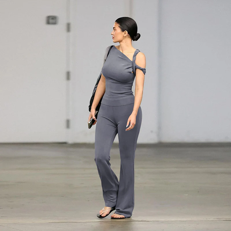 Damen Figurbetontes Jumpsuit mit asymmetrischem Schnitt und eleganter Schulterbetonung R&B - Image 2