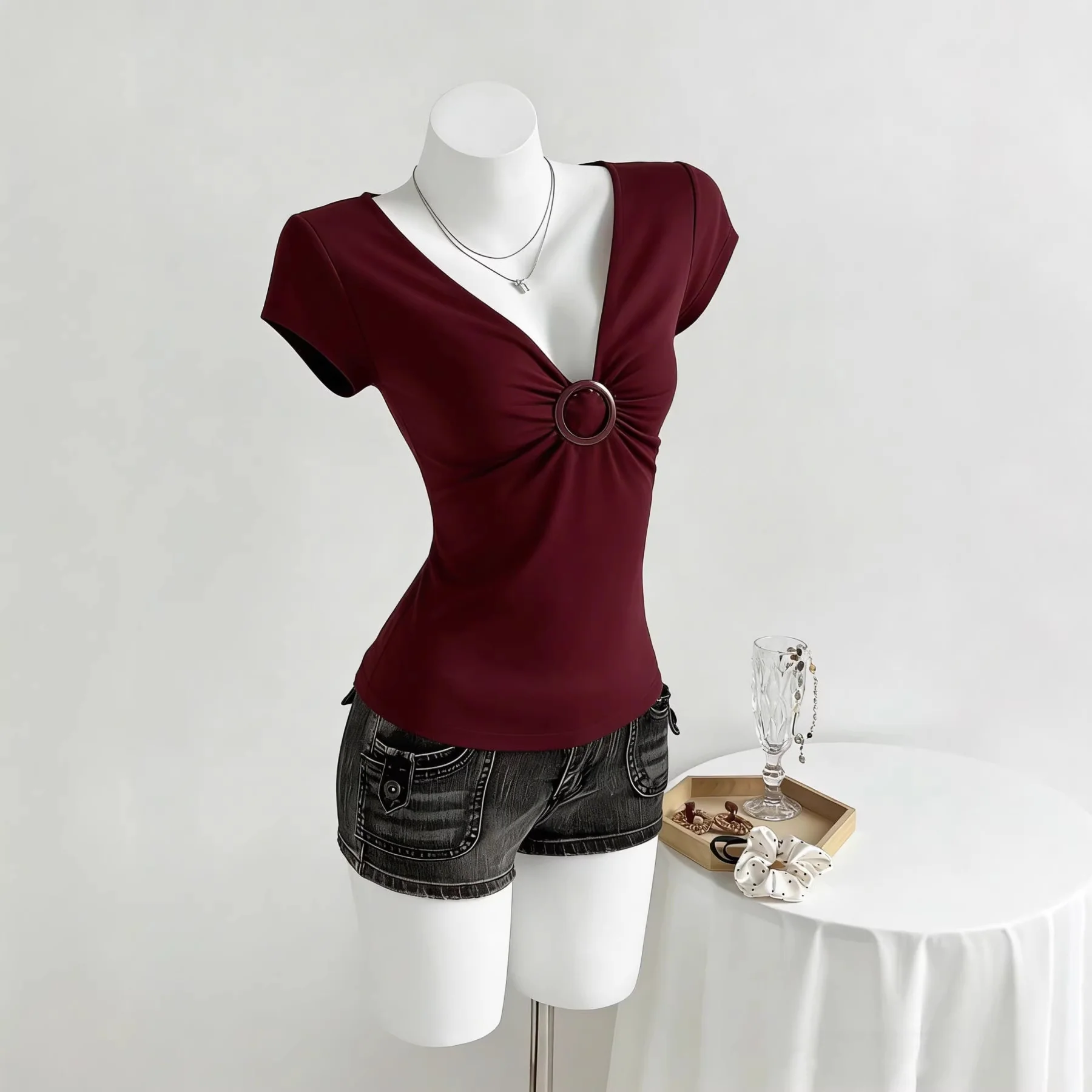 Damen Figurschmeichelndes Shirt mit dekorativem Ringdetail R&B - Image 4