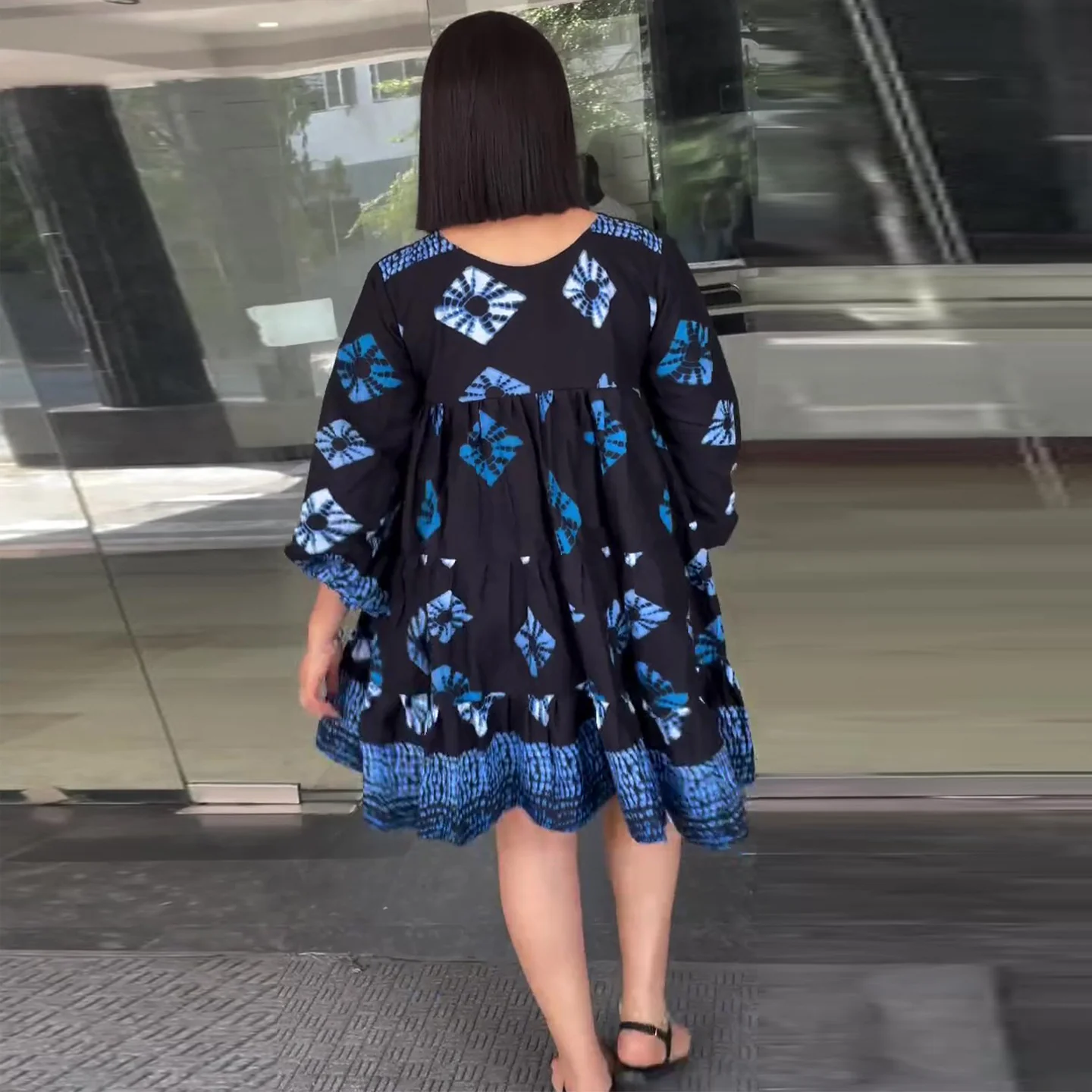 Damen Freizeitkleid mit lässigem Schnitt und voluminösen Ärmeln R&B - Image 3
