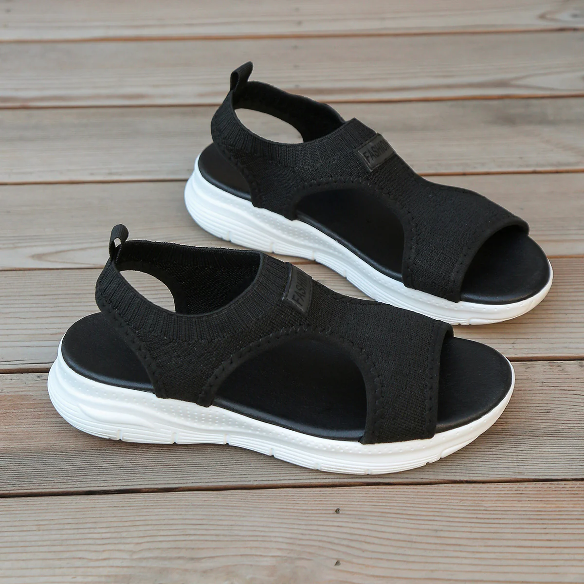 Damen Freizeitsandalen mit atmungsaktiven Riemen und rutschfester Sohle R&B - Image 7