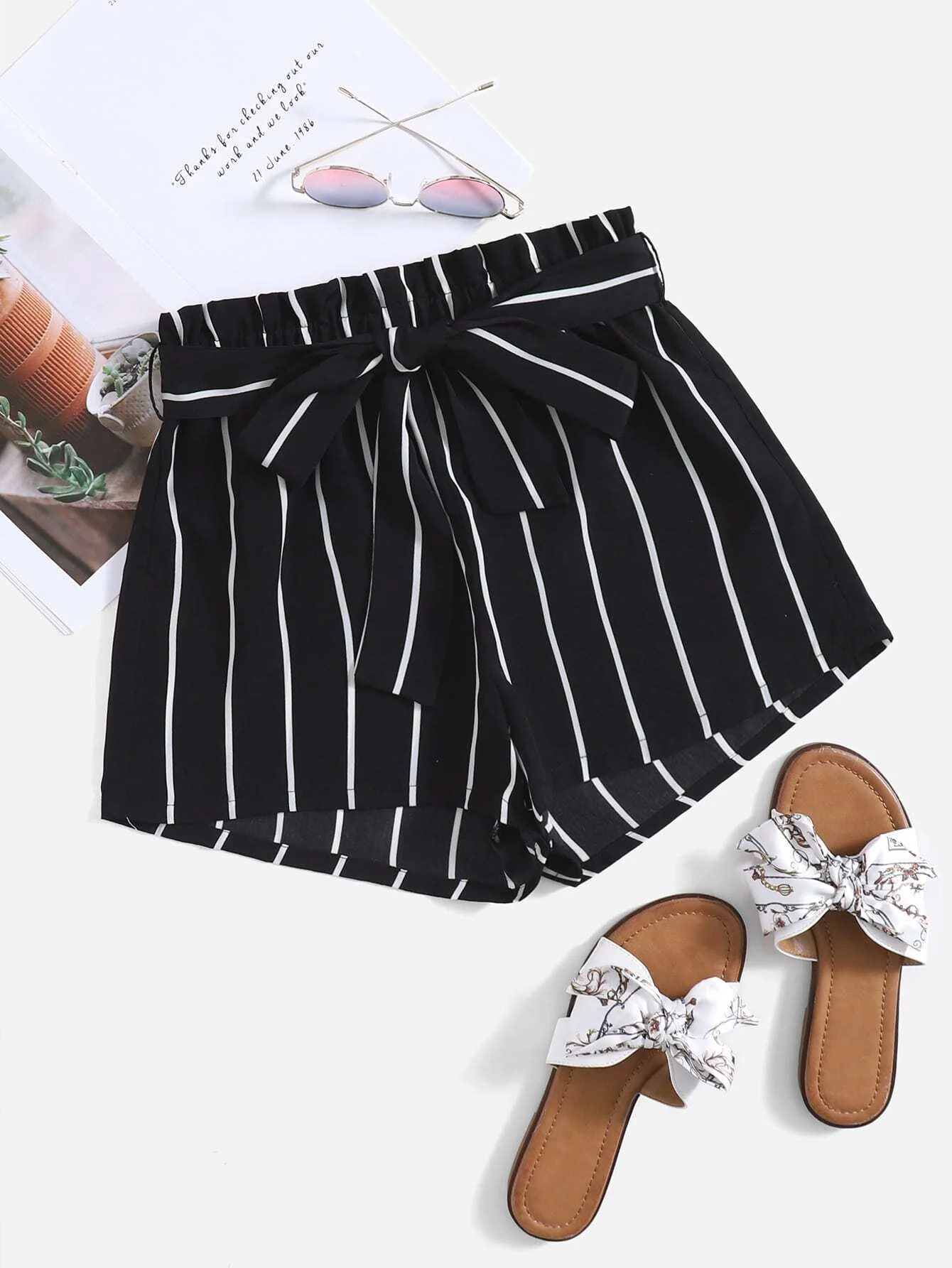 Damen gestreifte Freizeit-Shorts mit elastischem Bund und Bindegürtel R&B - Image 5