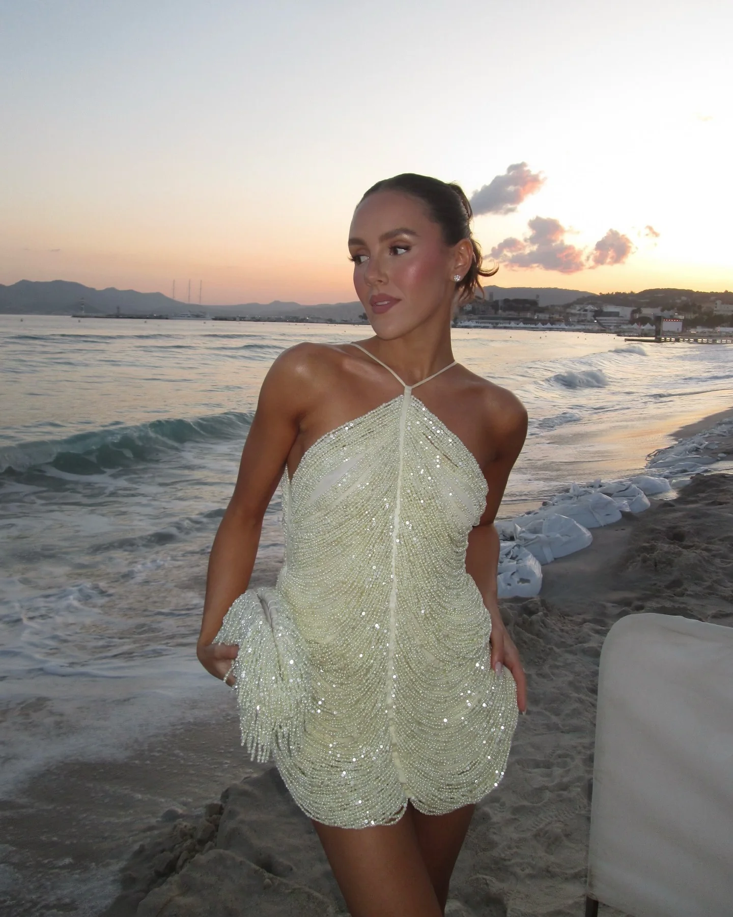Damen Glitzerndes Minikleid mit raffinierten Perlenakzenten R&B - Image 6