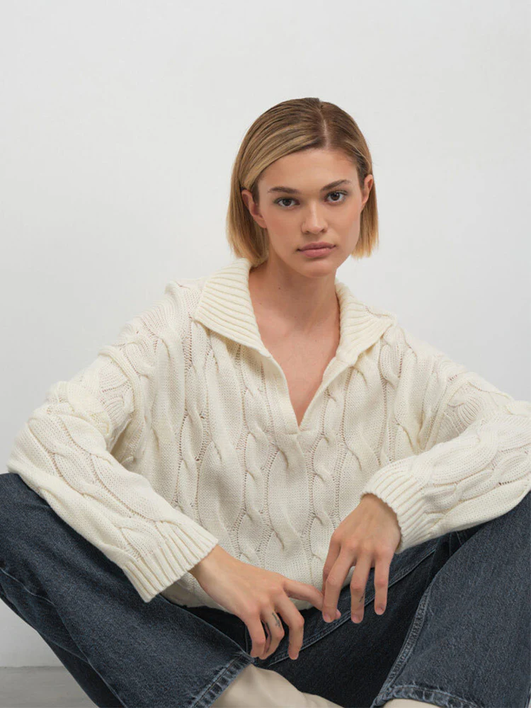 Damen Hoher Kragen Strickpullover mit Zopfmuster R&B - Image 2