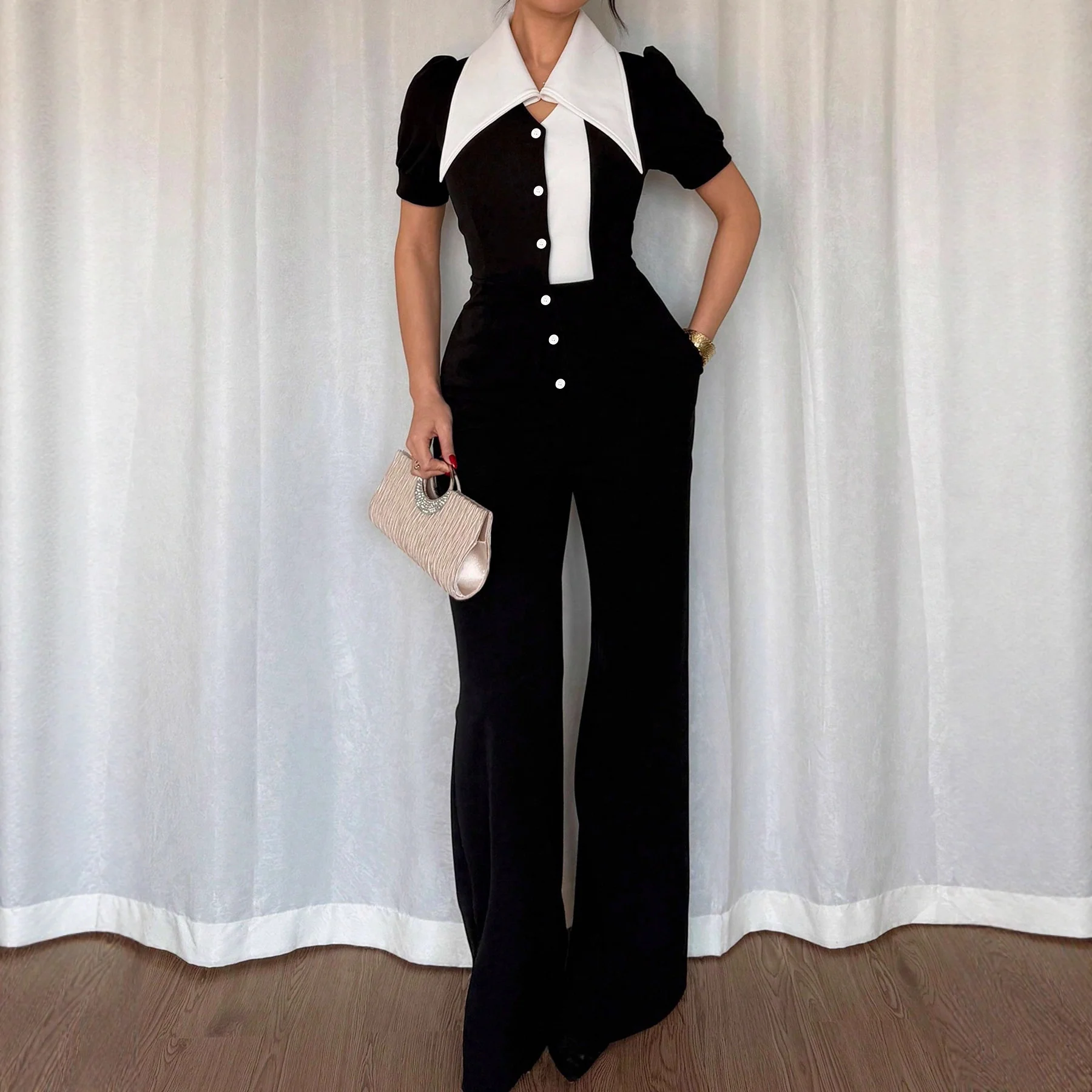 Damen Jumpsuit mit eleganter Kragenpartie und figurbetontem Schnitt R&B - Image 3