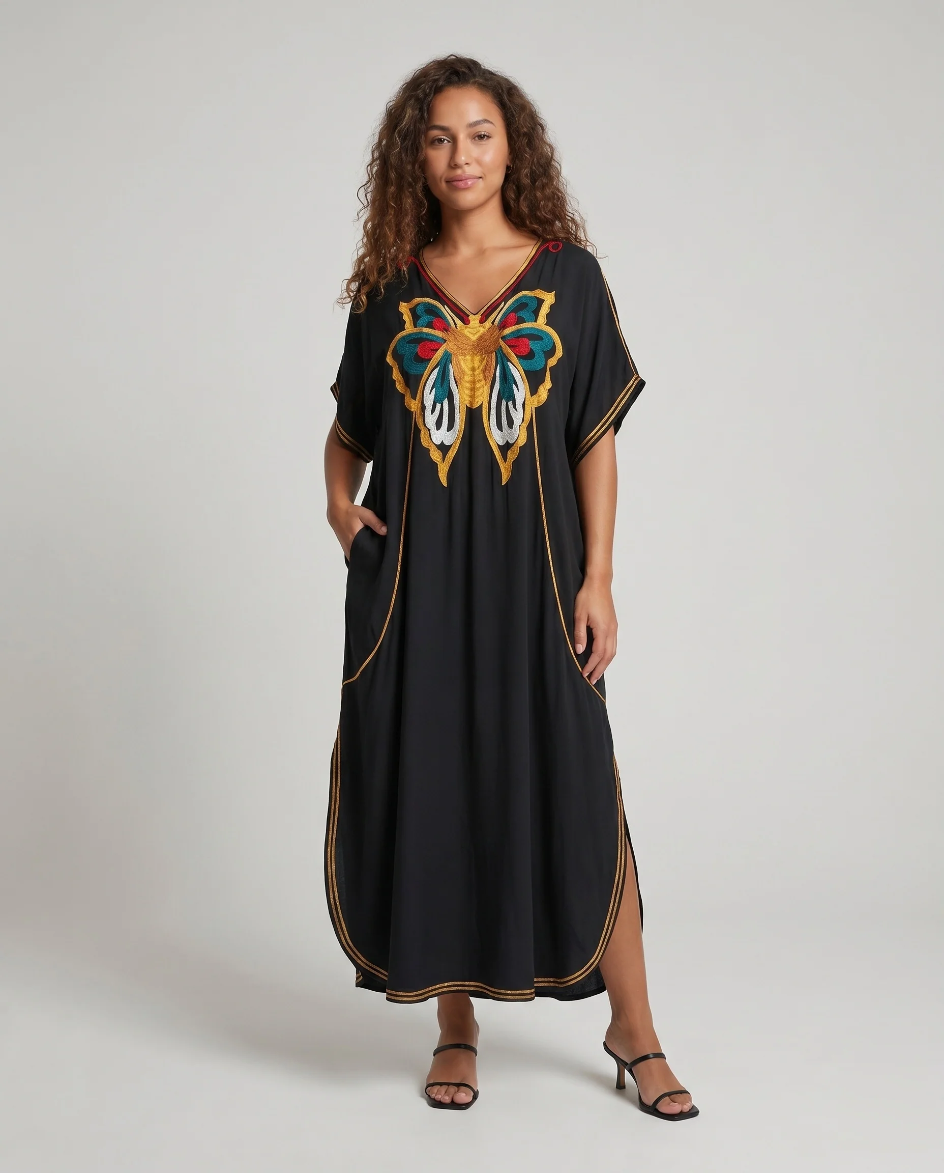 Damen Kaftan mit kunstvollem Schmetterlingsdesign und fließendem Schnitt R&B