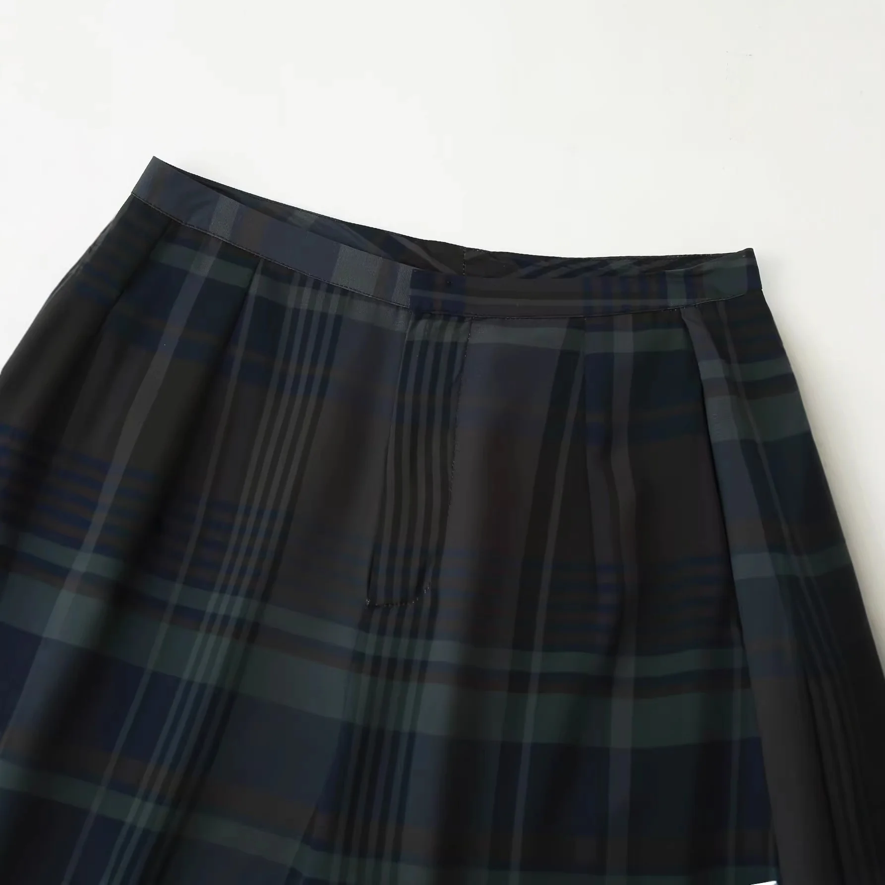 Damen Karottenhose mit modernem Karomuster und entspanntem Schnitt R&B - Image 3