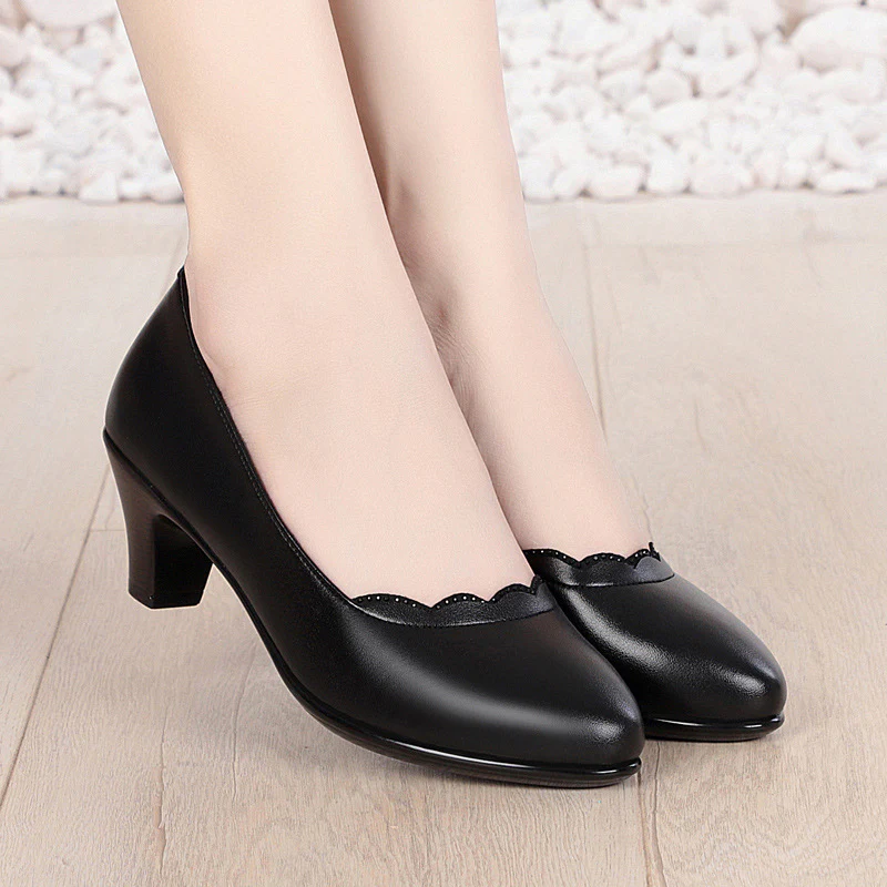 Damen Klassische Pumps mit elegantem Rüschendetail und bequemen Blockabsatz R&B - Image 2