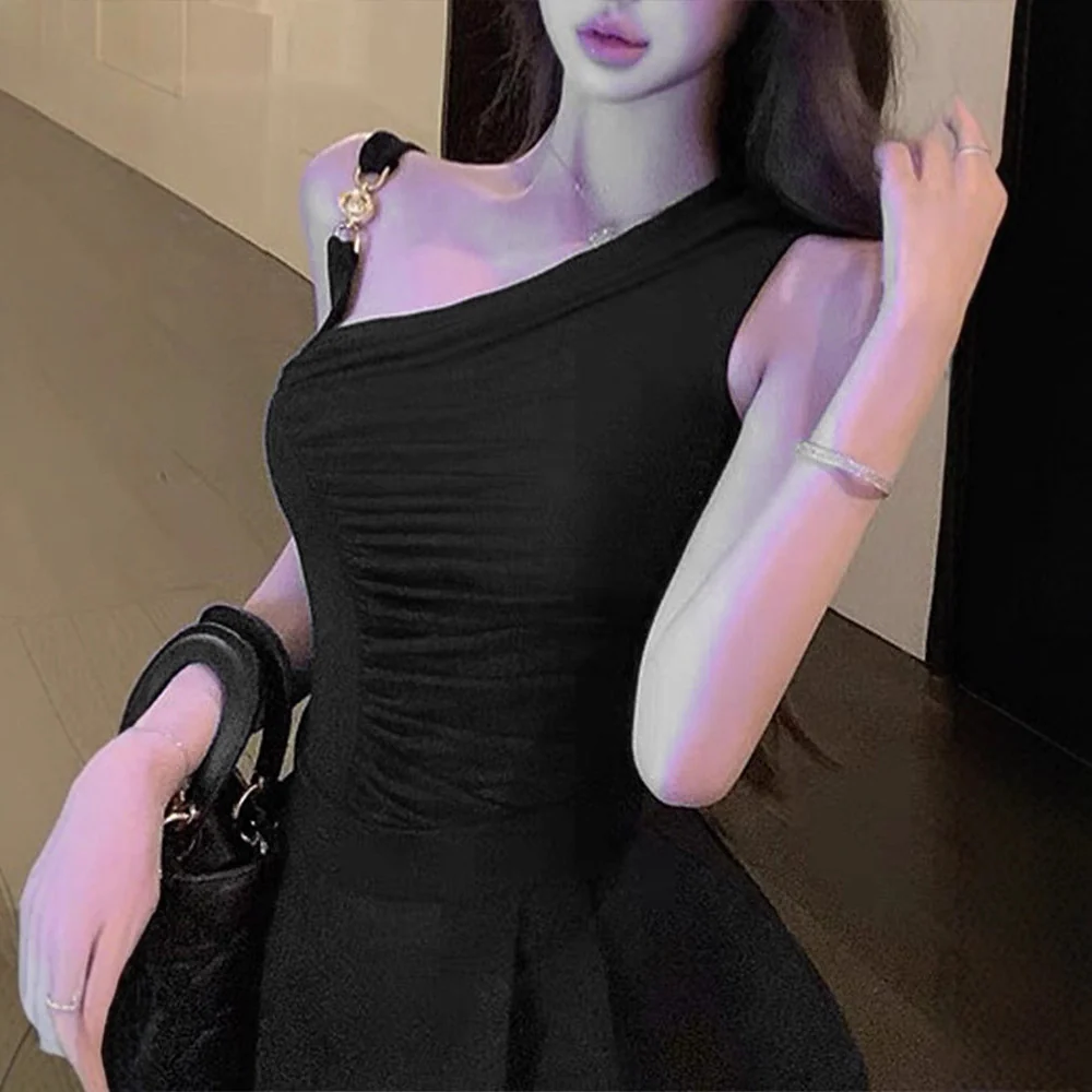 Damen Kleid mit asymmetrischem Design und raffinierten Drapierungen R&B
