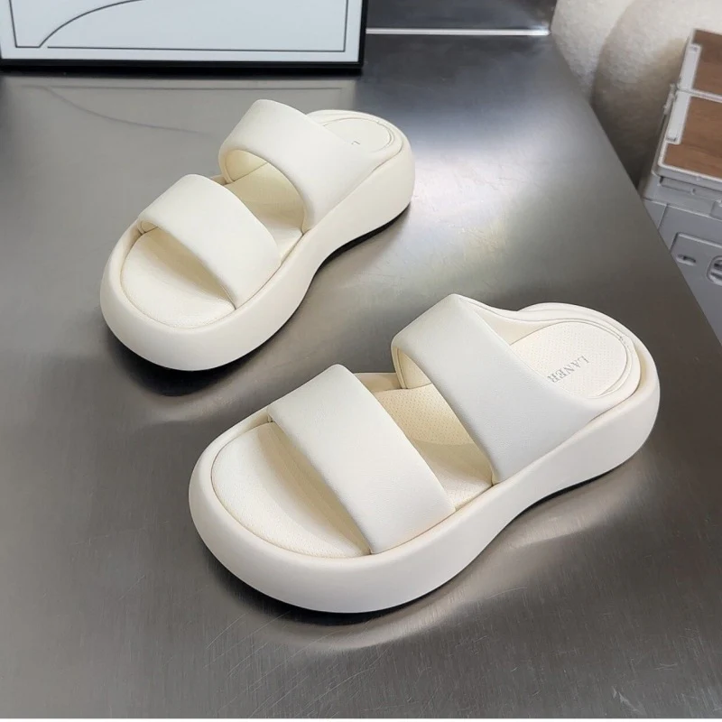 Damen Komfort-Sandalen mit leichtem Plateau und verstellbaren Riemen R&B - Image 6