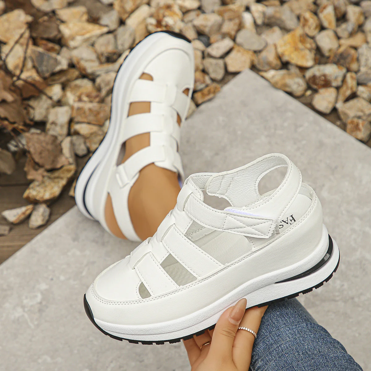 Damen Komfortable Freizeitsandalen mit atmungsaktivem Obermaterial und rutschfester Sohle R&B - Image 2