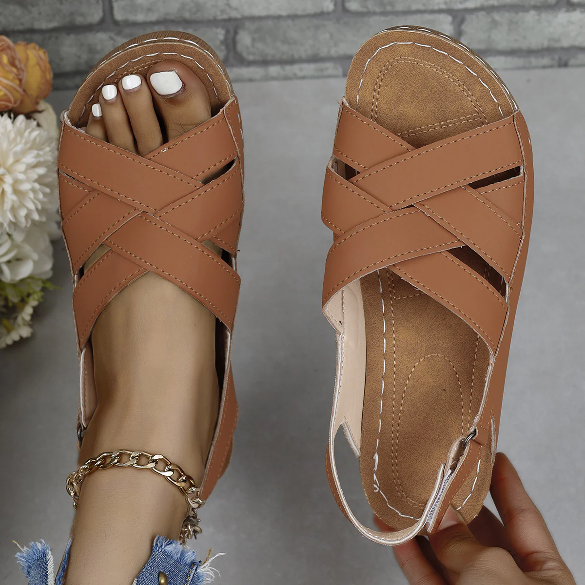 Damen Komfortable Riemchensandalen mit anatomischer Fußbettung R&B - Image 3