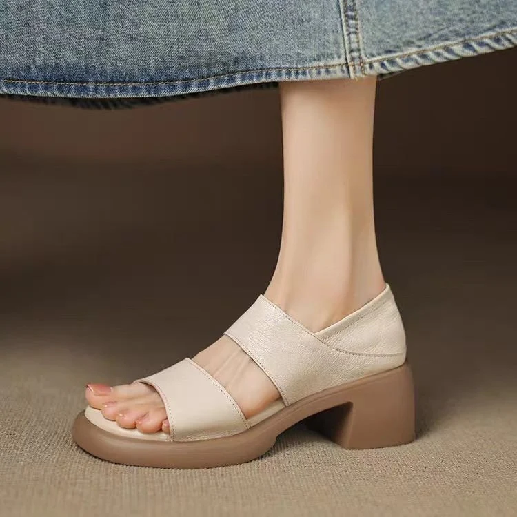 Damen Komfortable Sandalen mit modischen Riemen und bequemer Blockabsatz R&B - Image 2