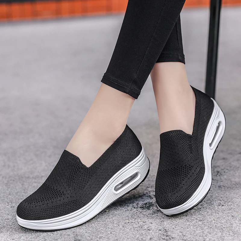 Damen Komfortable Slip-On Sneakers mit atmungsaktivem Obermaterial und dämpfender Sohle R&B - Image 4