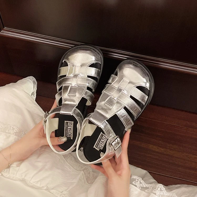Damen Komfortable Sommer-Sandalen mit verstellbarem Schnallenverschluss und atmungsaktiven Riemen R&B - Image 2