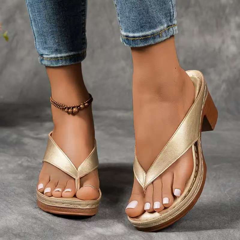 Damen komfortable Wedge-Pantoletten mit floralen Akzenten R&B - Image 2