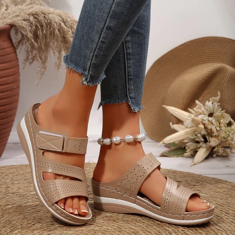 Damen Komfortable Wedge-Sandalen mit atmungsaktivem Schnitt und verstellbarem Riemen R&B - Image 8