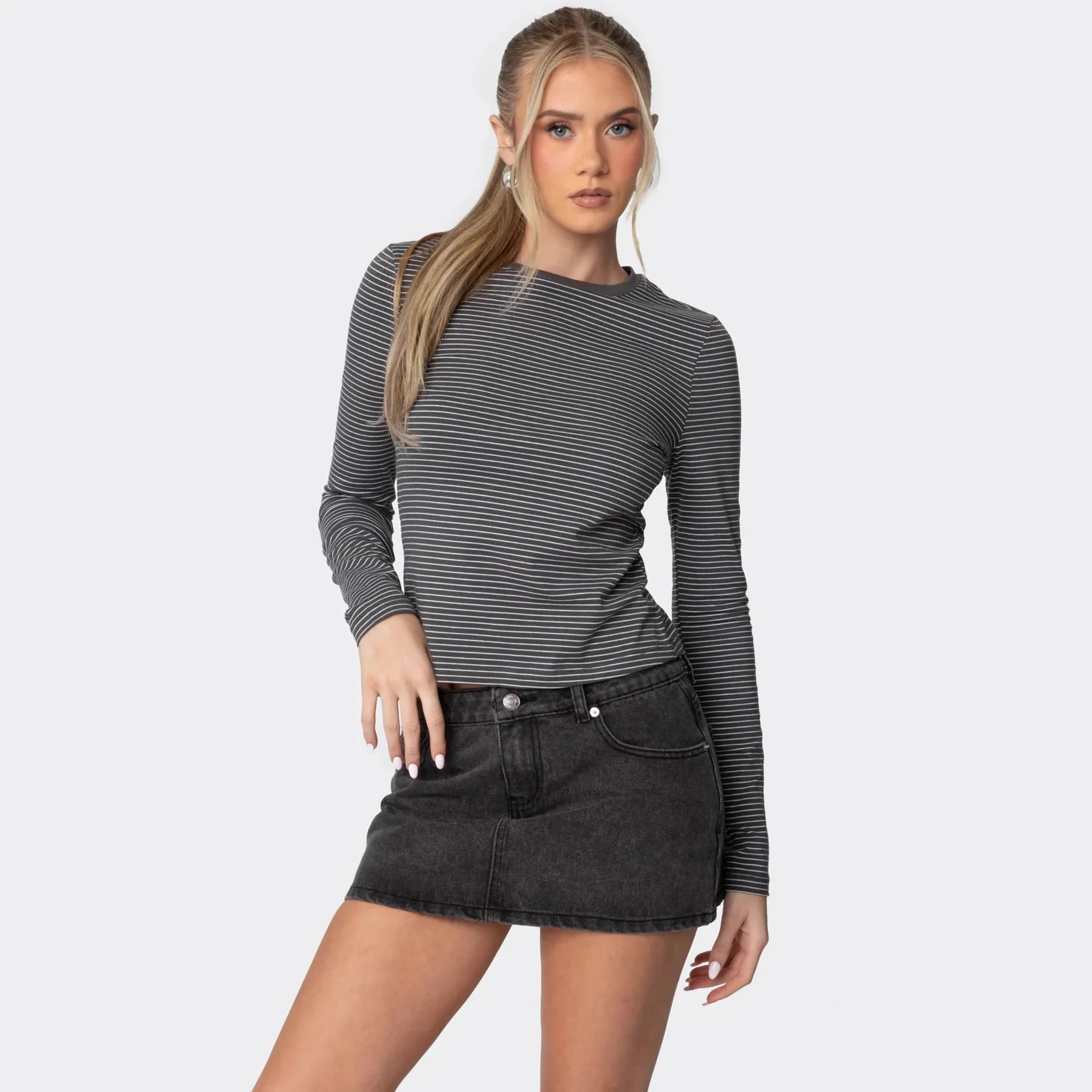 Damen Langarmshirt mit bequemen Schnitt und feinen Streifen R&B