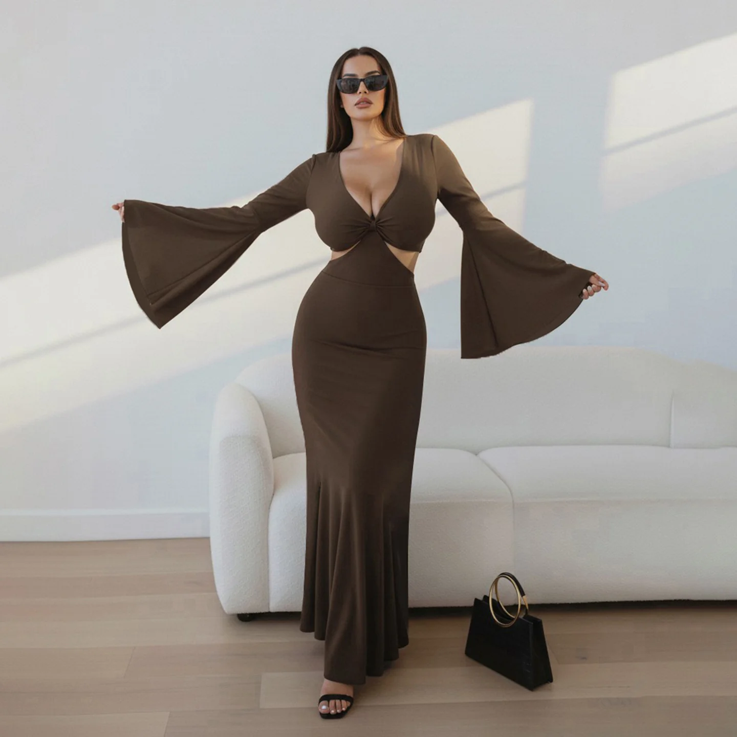 Damen langes Wickelkleid mit dramatischen Schößchenärmeln und cut-out Design Heidi-Mode - Image 6