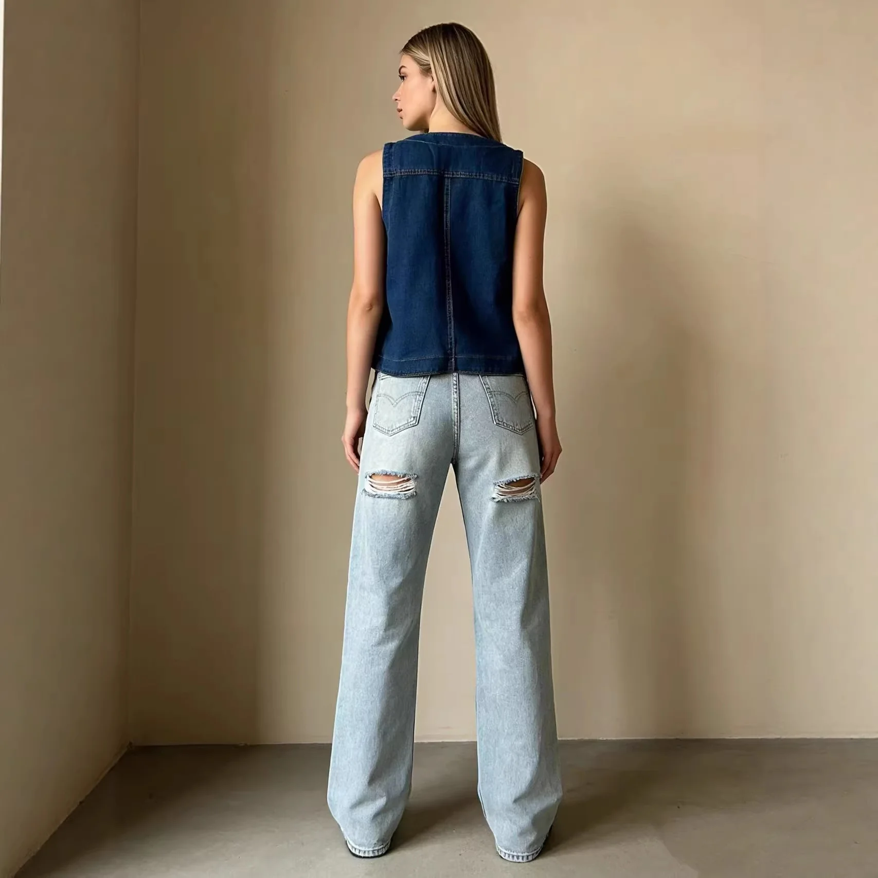 Damen lässige Denim-Weste mit Knopfdetails und aufgesetzten Taschen R&B - Image 4