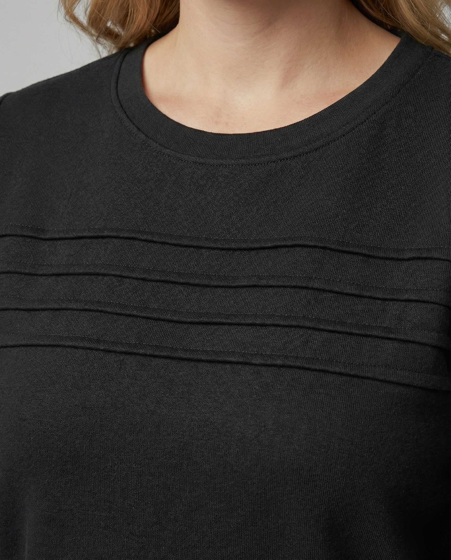 Jogginganzug Damen lässig mit Streifendetails und weitem Schnitt - Image 3