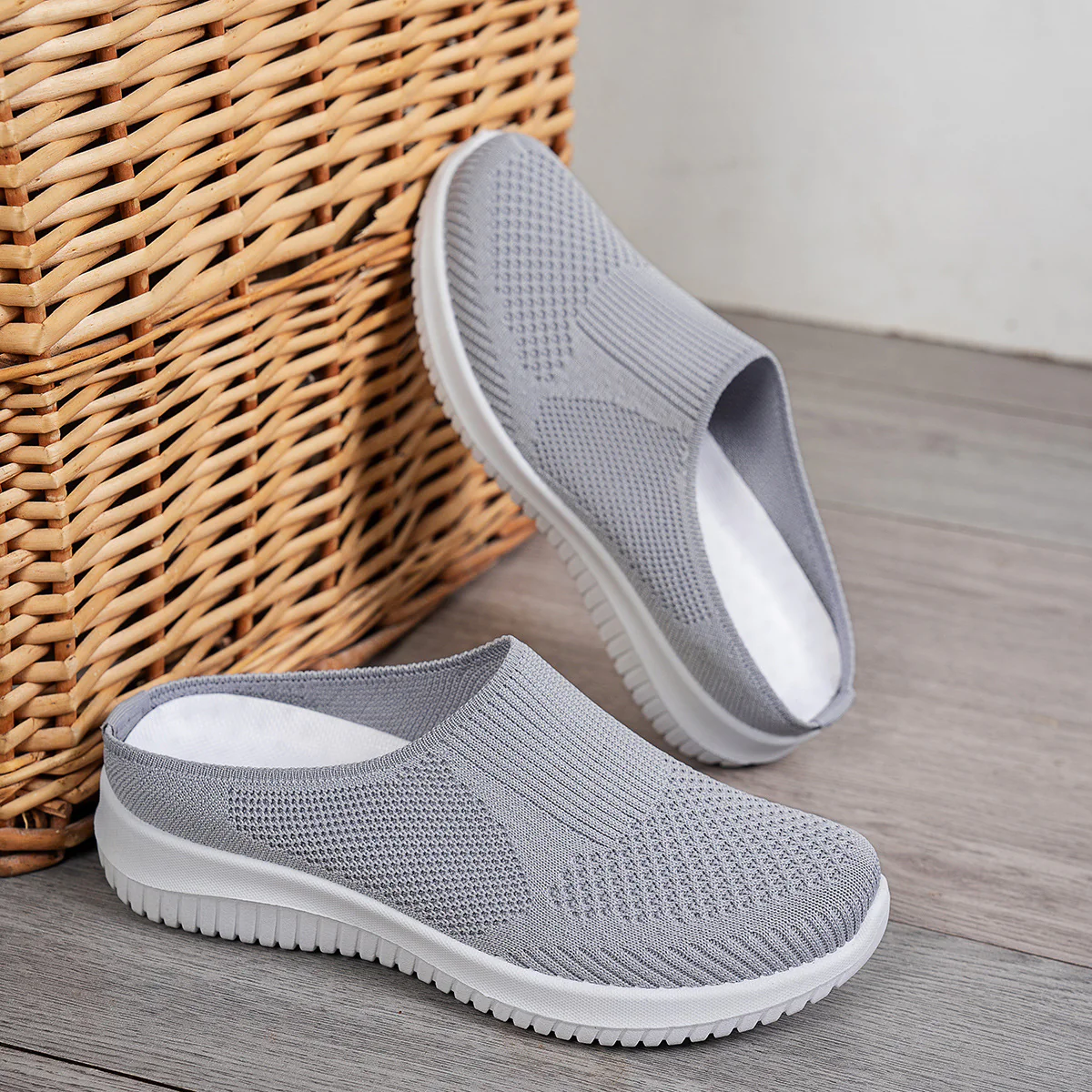 Damen Leichte und atmungsaktive Slipper mit flexiblem Obermaterial R&B - Image 2