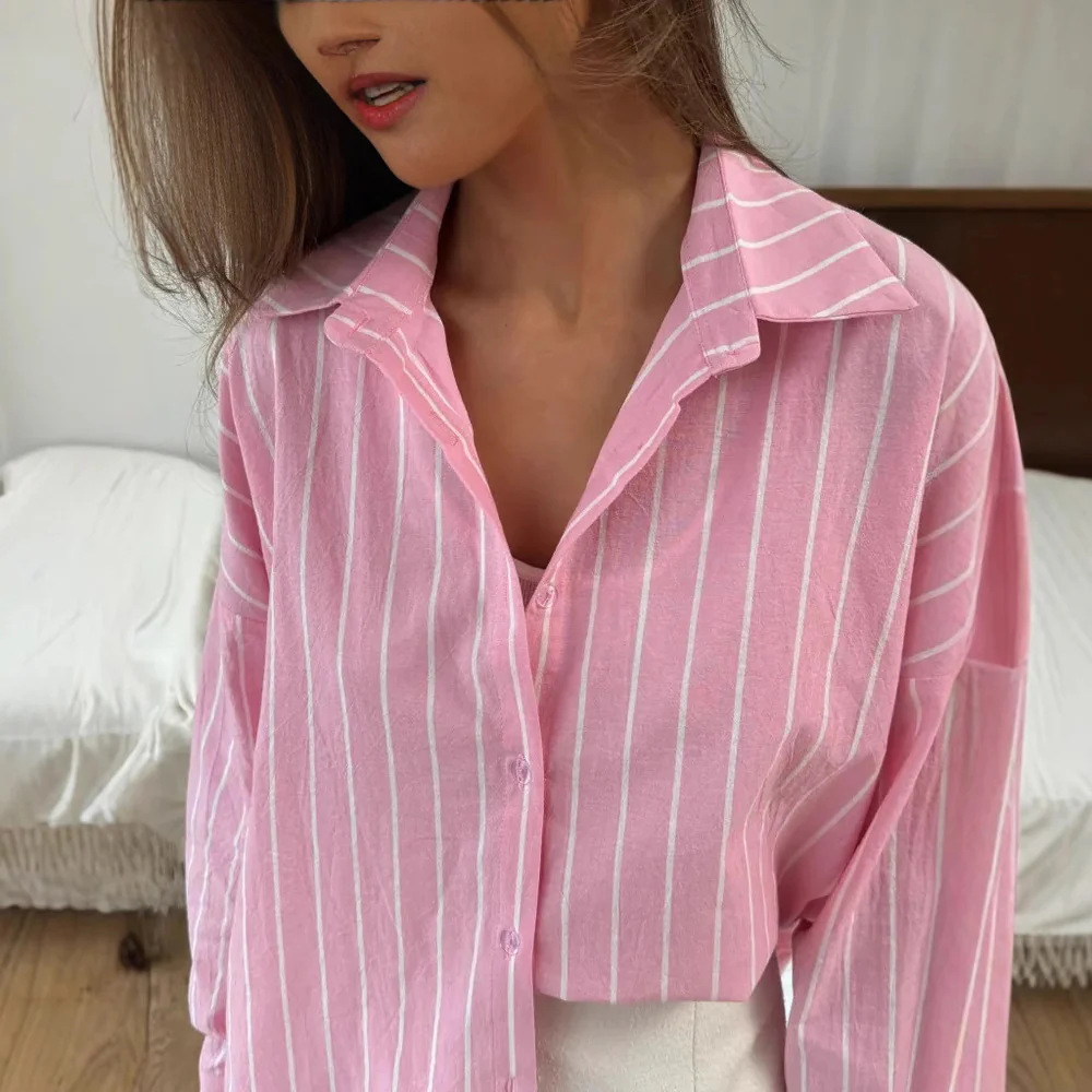 Damen Lockere Streifenbluse mit abgerundetem Saum und Knopfleiste R&B - Image 3