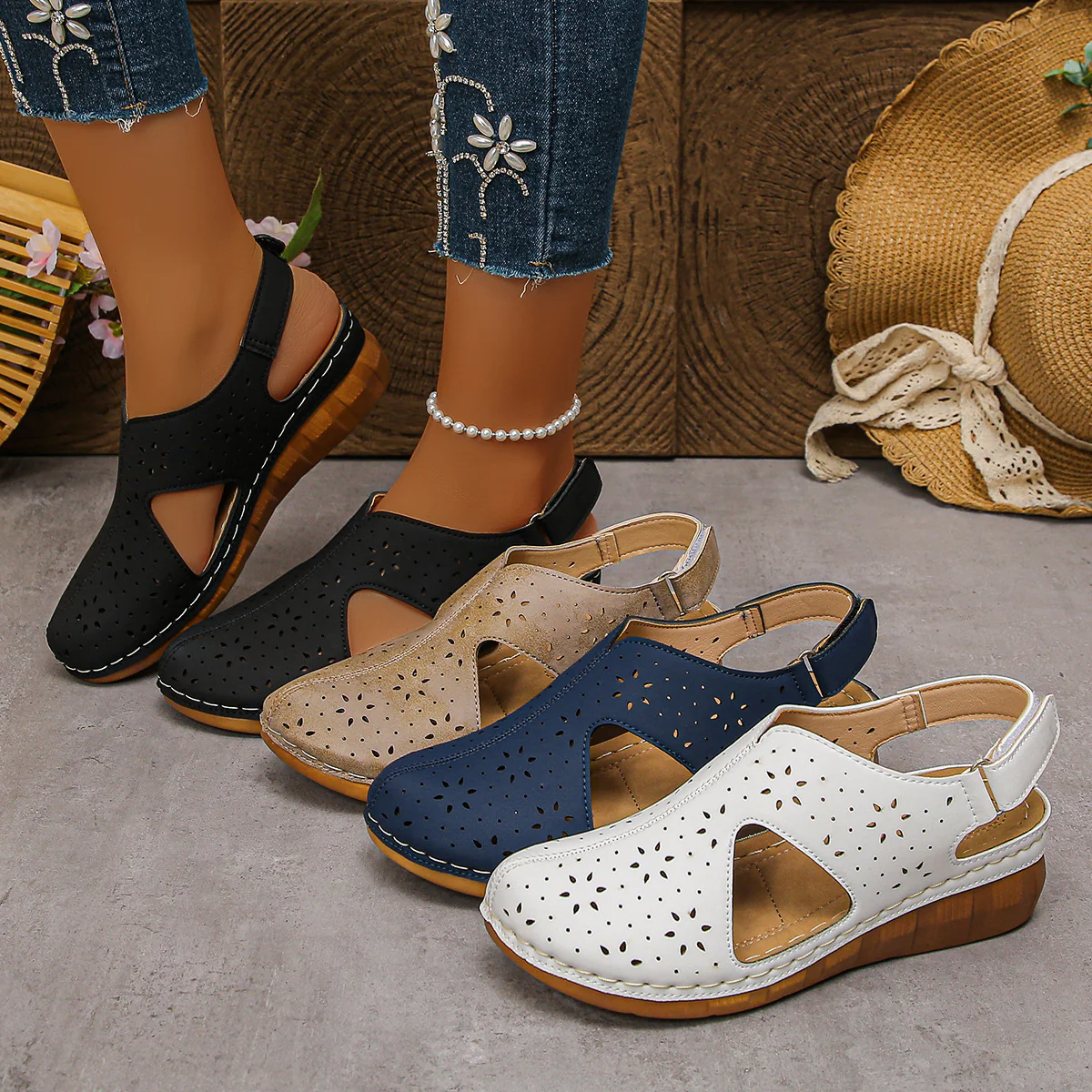 Damen Luftige Clogs mit eleganter Perforation und bequemer Sohle R&B