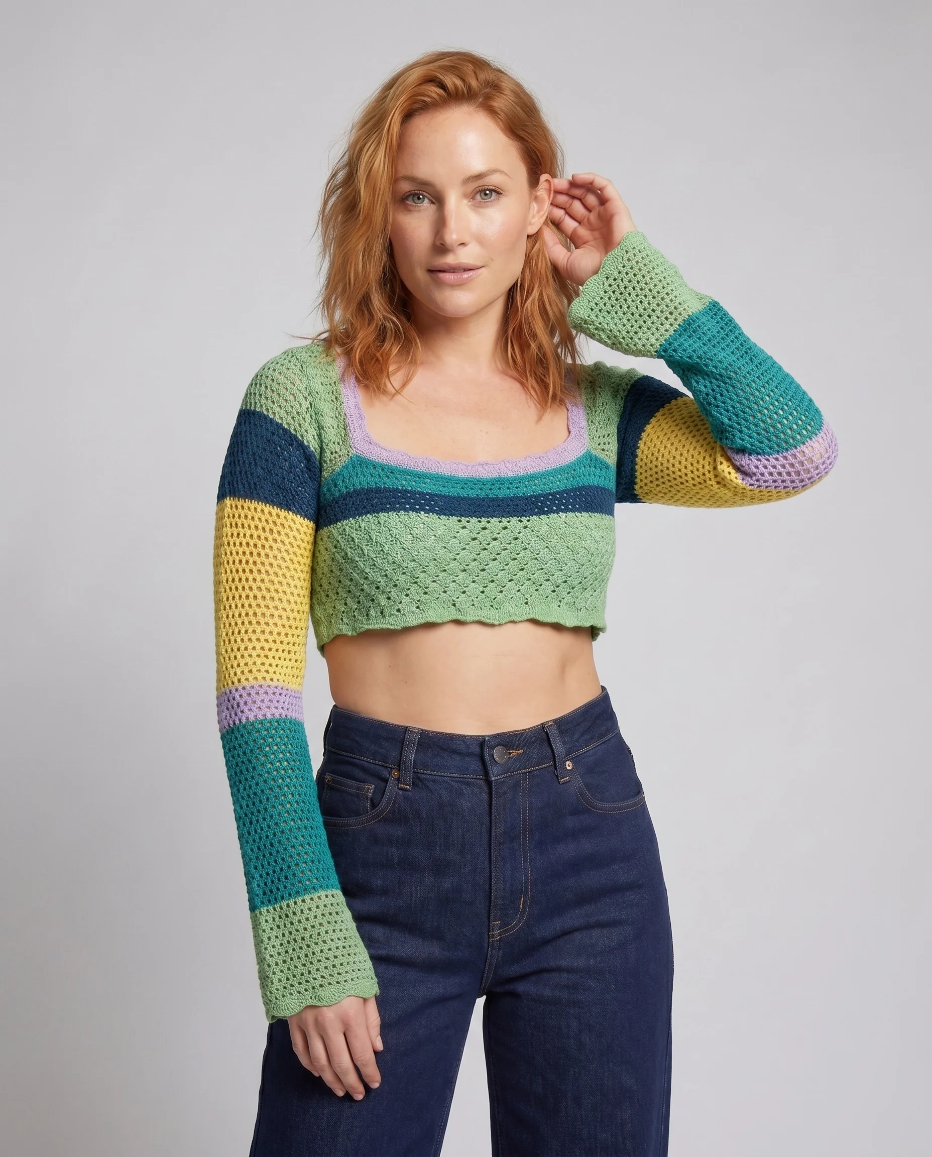 Damen luftiger Cropped Pullover mit bunten Streifen - Image 2