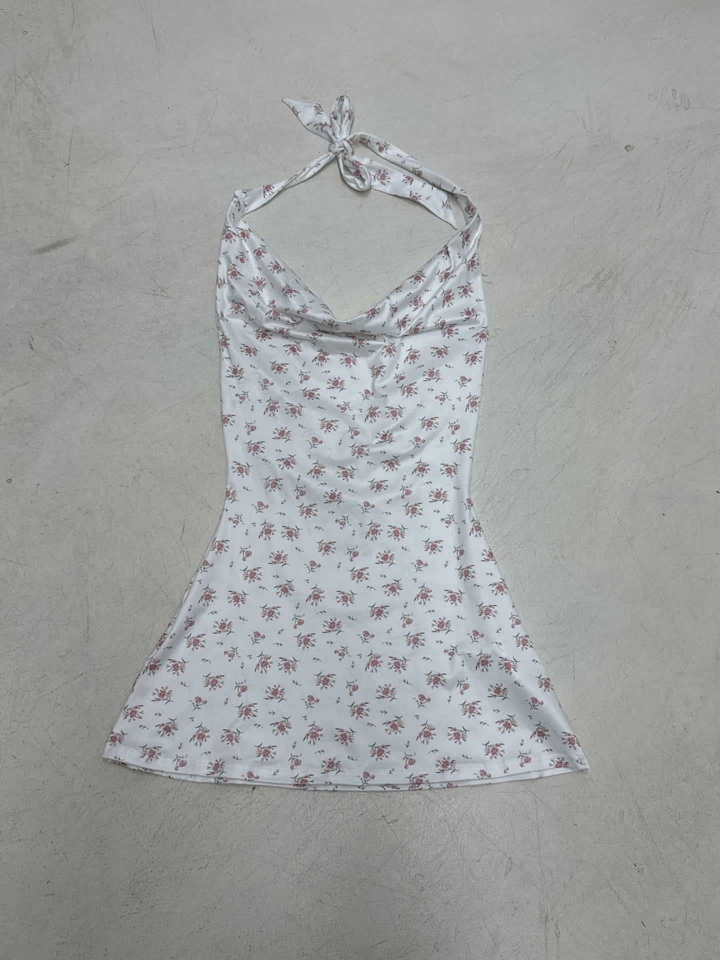 Damen luftiges Sommerkleid mit verspieltem Blumenmuster und tiefem V-Ausschnitt Heidi-Mode - Image 7