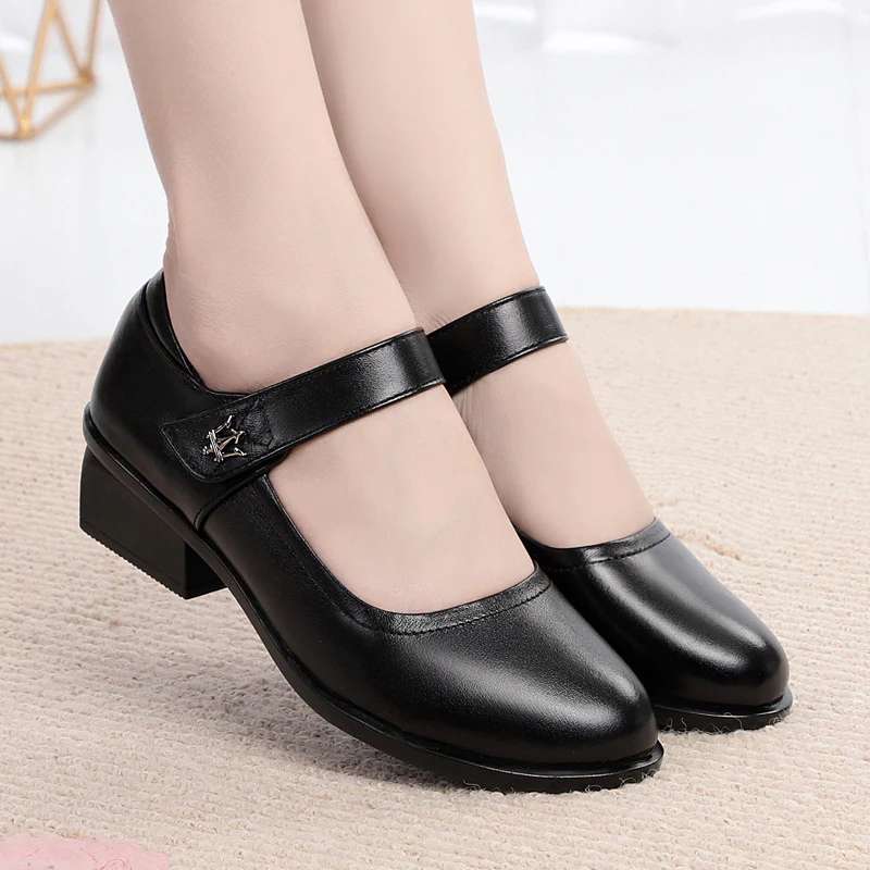Damen Mary Jane Pumps mit komfortablem Riemen und elegantem Blockabsatz R&B