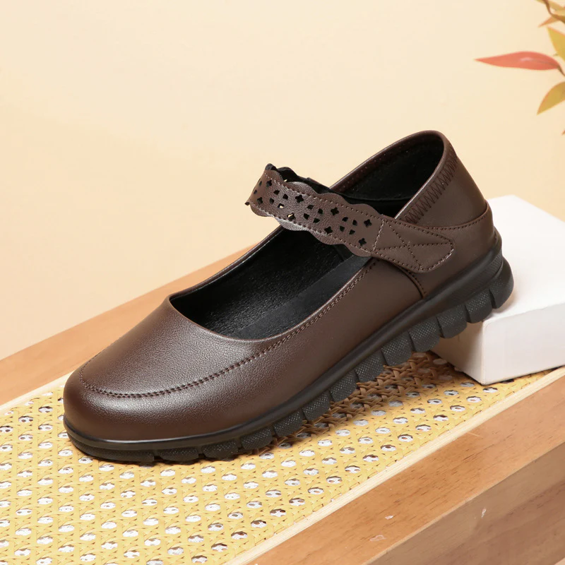 Damen Mary Jane Schuhe mit durchbrochenem Riemchen und rutschfester Sohle R&B - Image 6