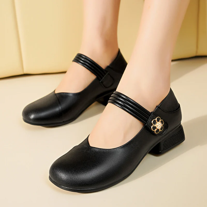 Damen Mary Jane Schuhe mit elegantem Riemen und verziertem Akzent R&B - Image 4