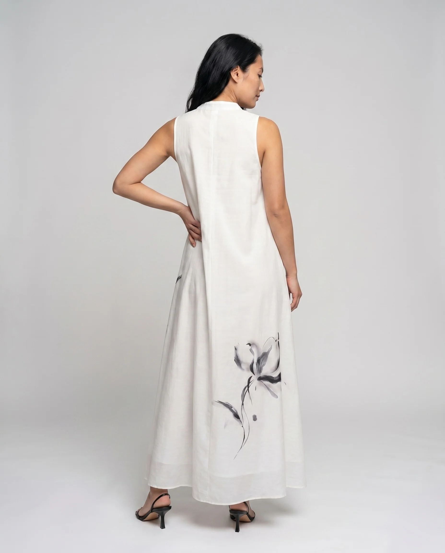Damen Maxi-Kleid mit floralem Design und eleganter Taillenschnürung R&B - Image 4