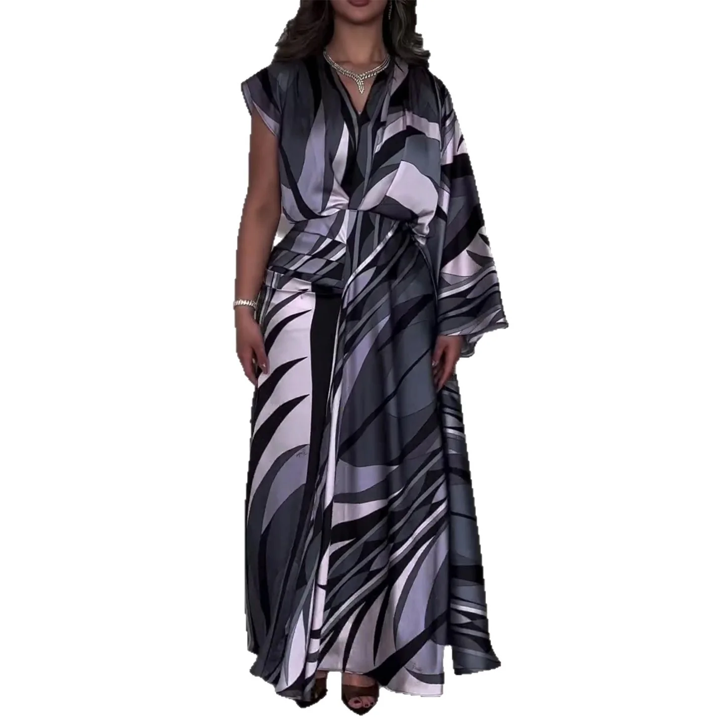 Damen Maxikleid mit innovativem Wickeldesign und schwingendem Saum R&B - Image 5