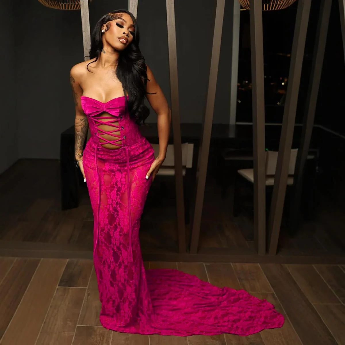 Damen Maxikleid mit raffiniertem Schnürdesign und sexy Transparenzelementen R&B - Image 7