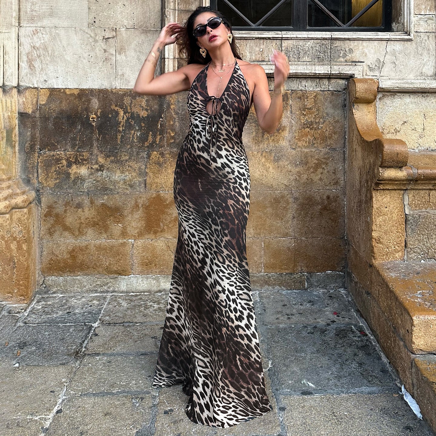 Damen Maxikleid mit tiefem V-Ausschnitt und aufregendem Leopardenmuster R&B - Image 2