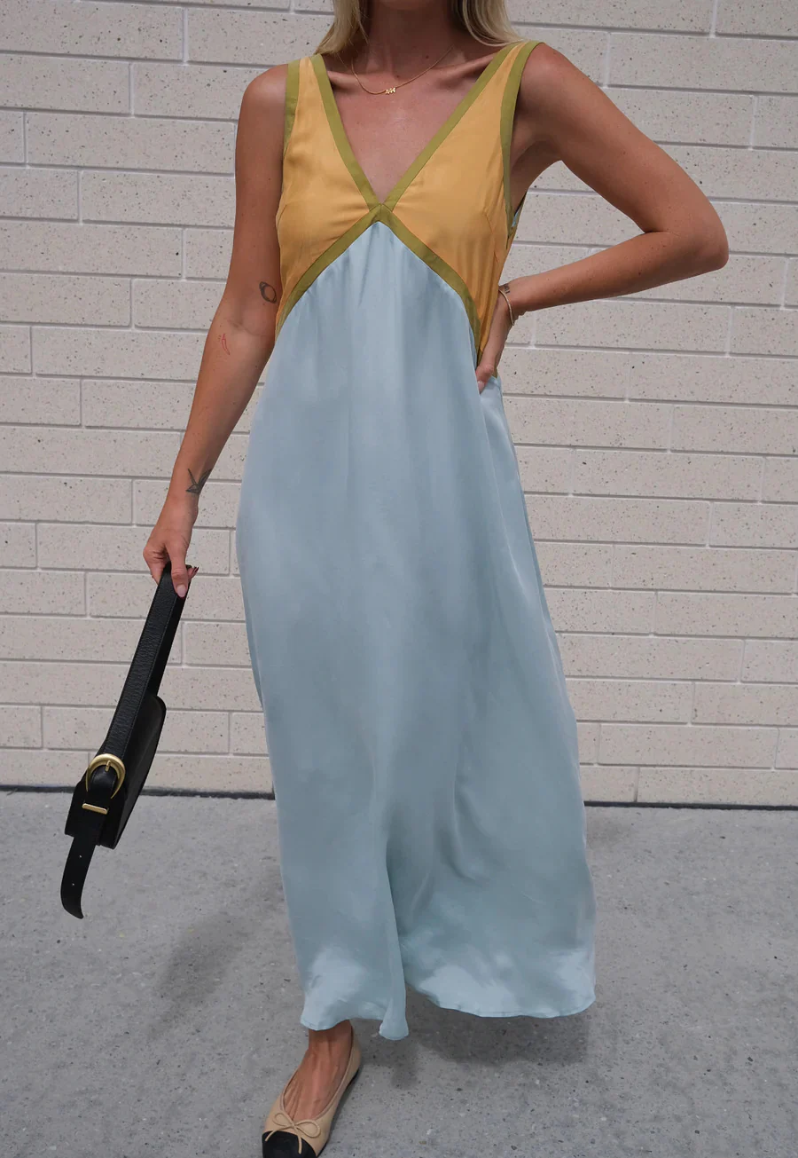 Damen Maxikleid mit tiefem V-Ausschnitt und fließendem Schnitt R&B - Image 7