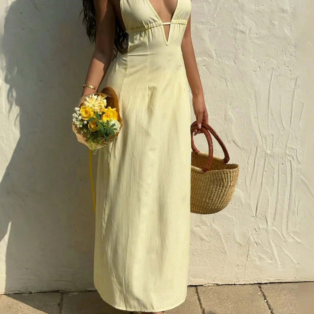 Damen Maxikleid mit tiefem V-Ausschnitt und raffiniertem Streifenmuster R&B - Image 2