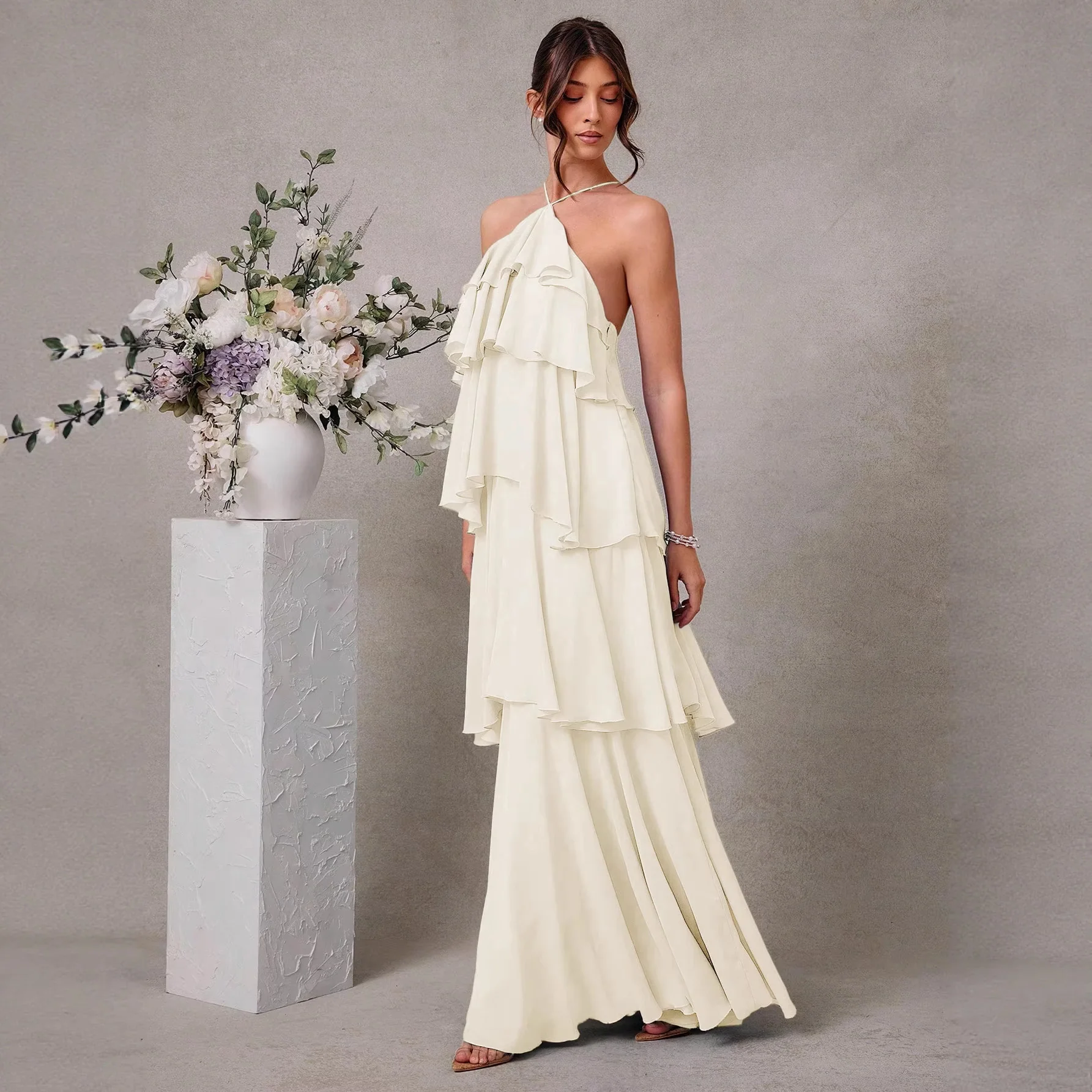 Damen Maxikleid mit voluminösen Rüschendetails und elegantem V-Ausschnitt R&B - Image 2