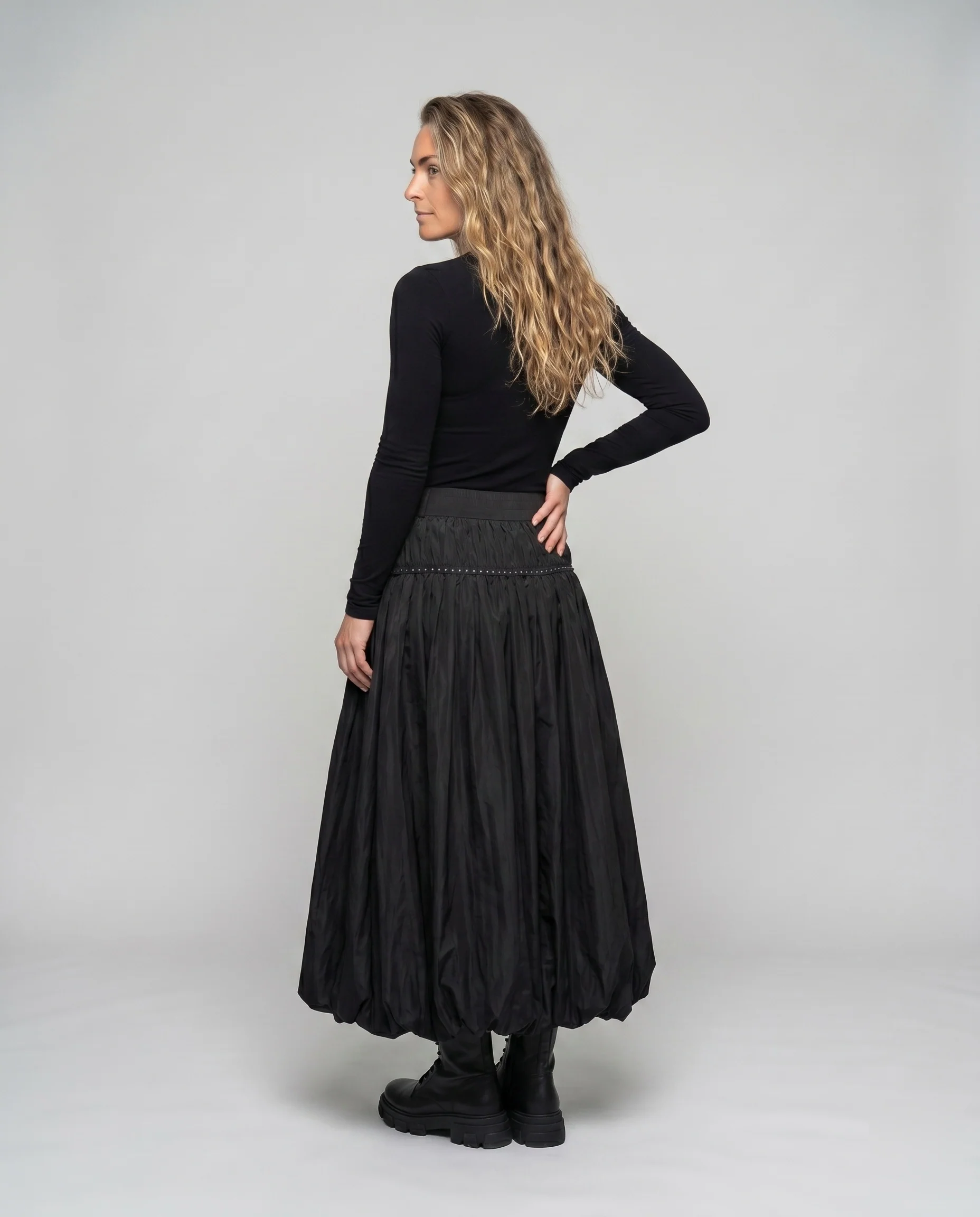 Damen Maxirock mit voluminösem Schnitt und elastischem Bund - Image 4