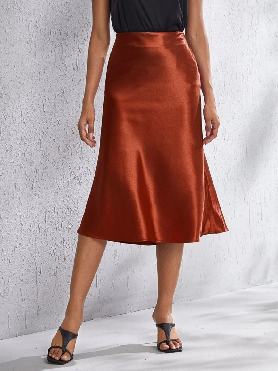 Damen Midi-Rock aus glänzendem Satin mit geschnittenem Saum R&B - Image 8